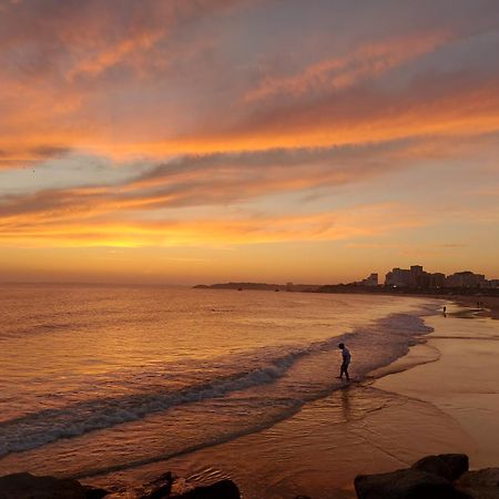 Apartamento em frente à praia com piscina e ténis Portimão Esterno foto