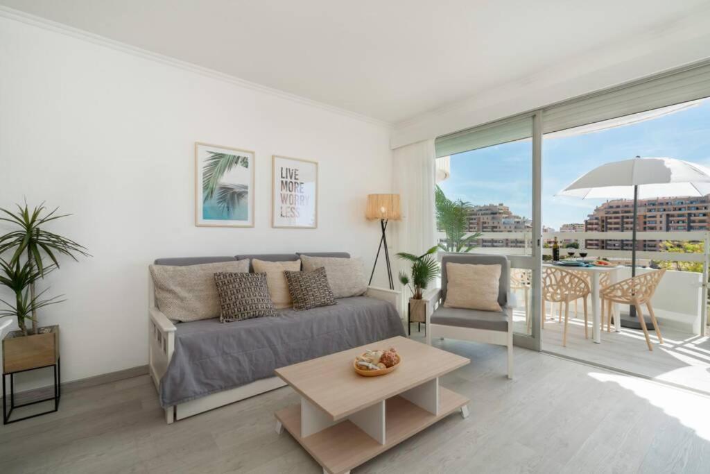 Apartamento em frente à praia com piscina e ténis Portimão Esterno foto